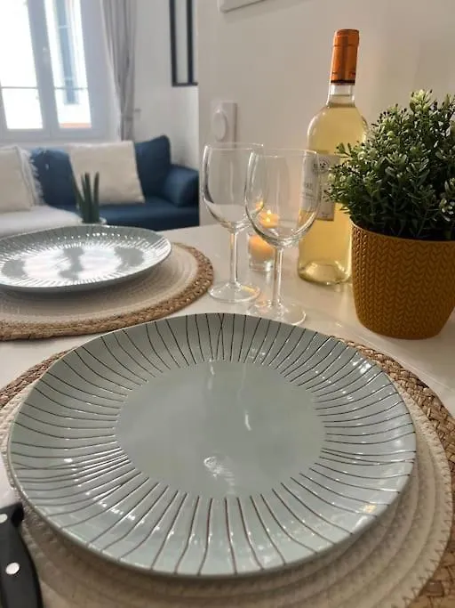 Apartment Studio 1 Neuf A 100 M Des Plages Et De La Gare Saint-Raphael